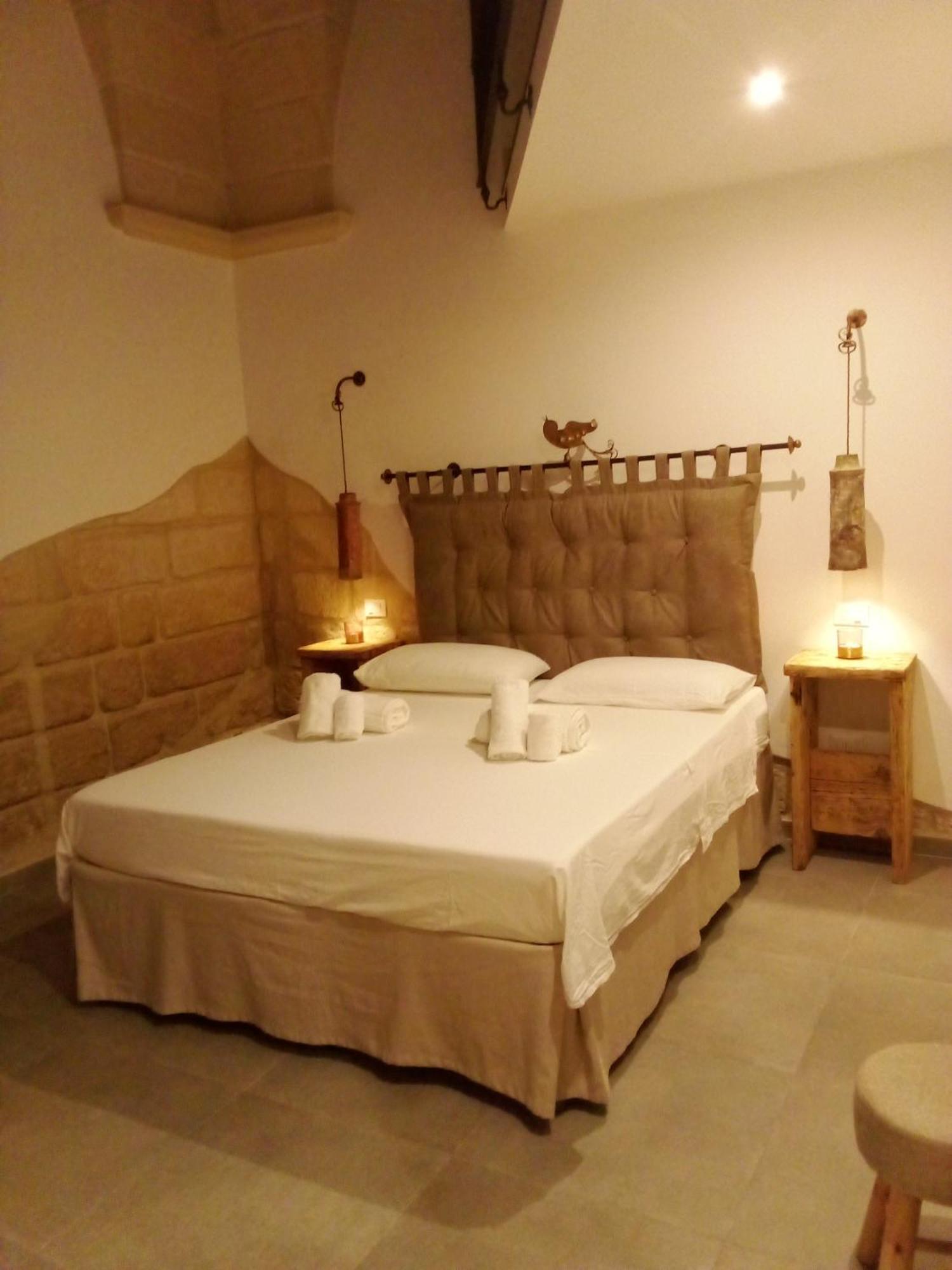 All'Ottantuno Lecce Extérieur photo